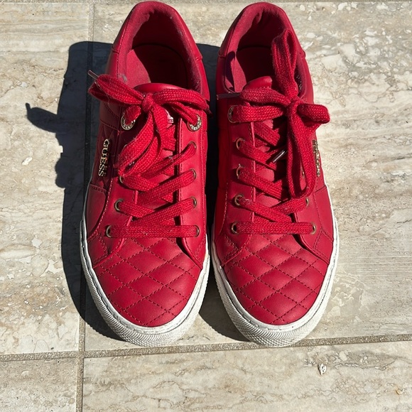 Guess sneakers in Red size 8 women’s - Picture 2 of 6